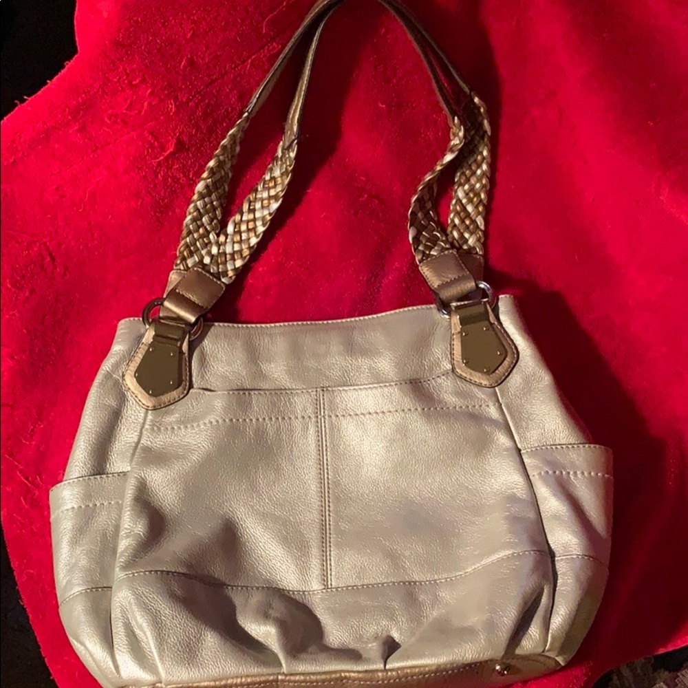 Clark’s Silver Handbag with Silver-Gold Handles